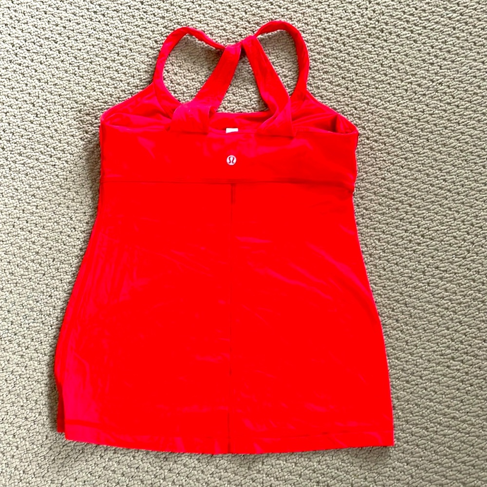 Lululemon orange too size 8